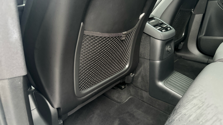 Volvo XC90 2.0 T8 PHEV Plus Dark 5dr AWD Geartronic Estate